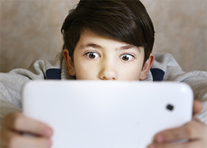 Parents Express Concerns Over Teen Screen Time